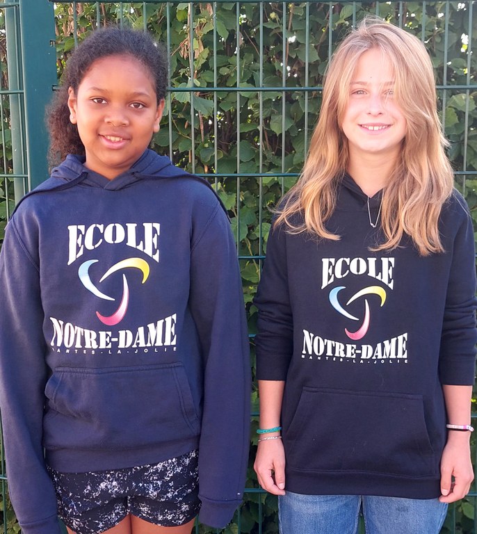 les-sweats-notre-dame-de-mantes-la-jolie