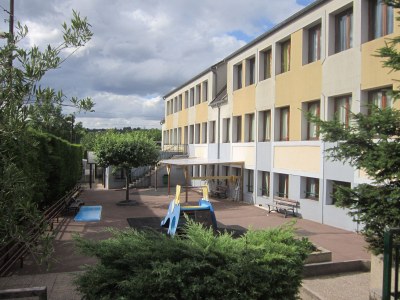 cour des maternelles